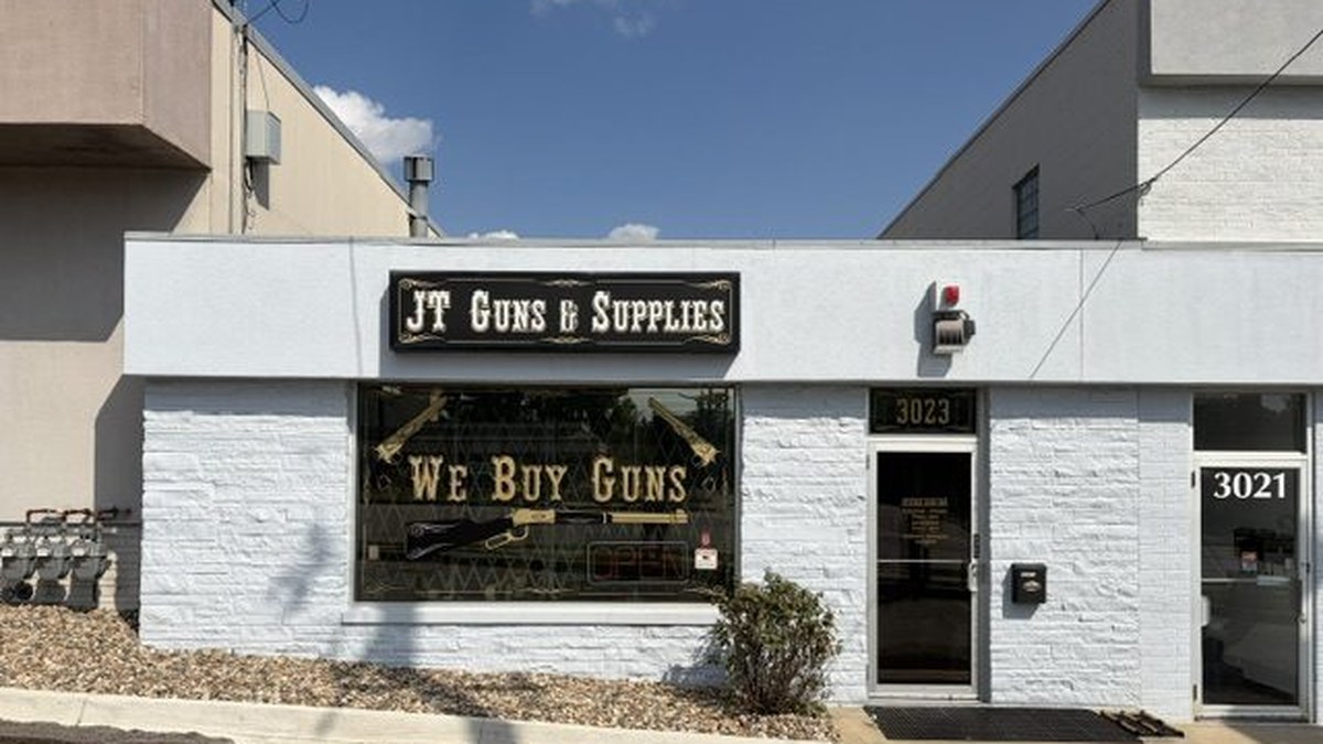 JT Guns store interior